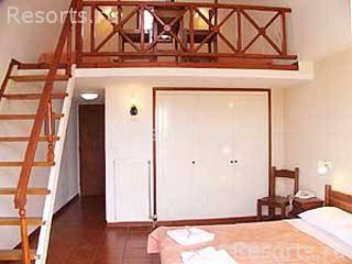 Solaris Studios and Apartments 3